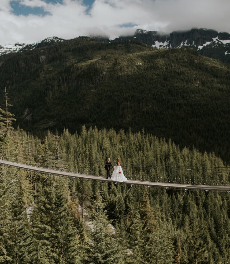 sea to sky gondola wedding